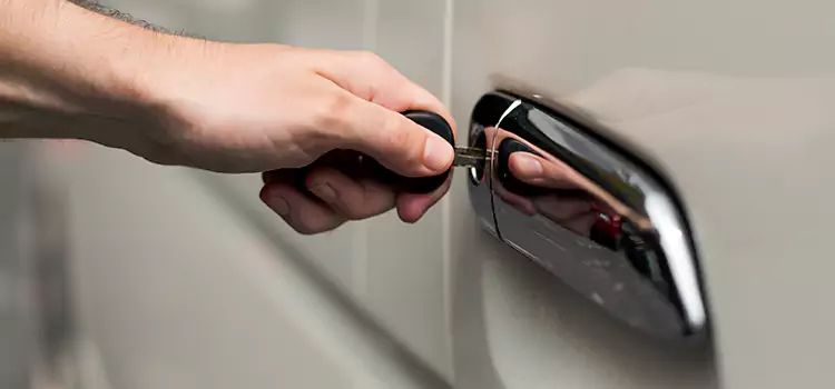Why Choose Our Auto Locksmith Team in Laguna Beach, CA?